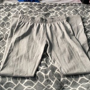 Gym shark leggings